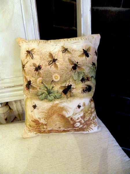 Botanical Bee Print, Pillow, Note Cards, Tea Towel, Digital Download - BELLAVINTAGEHOME