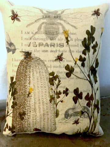 Pillow- bee and Clover - BELLAVINTAGEHOME
