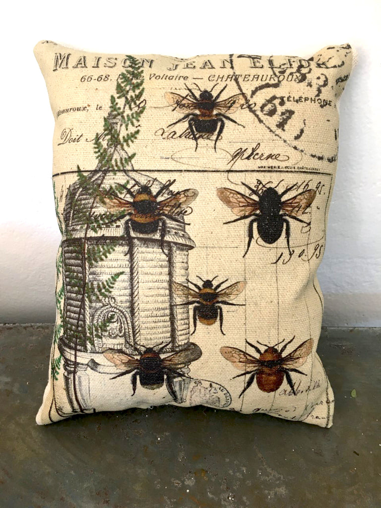 Pillow-Bee and Fern - BELLAVINTAGEHOME