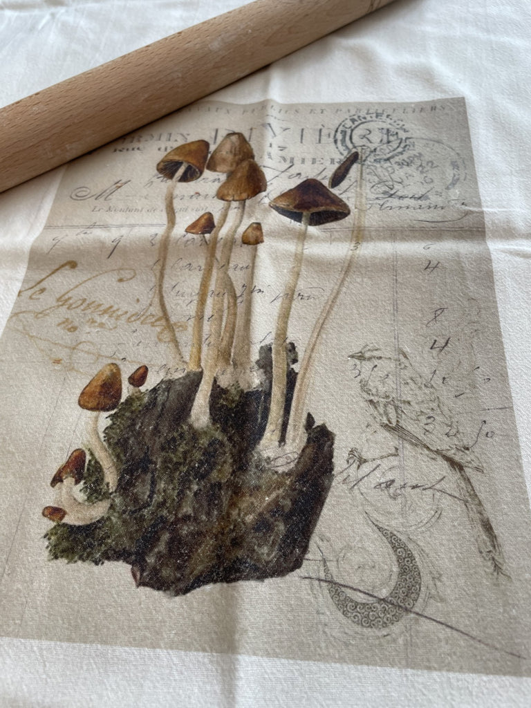 Tea Towel-Brown Mushrooms - BELLAVINTAGEHOME