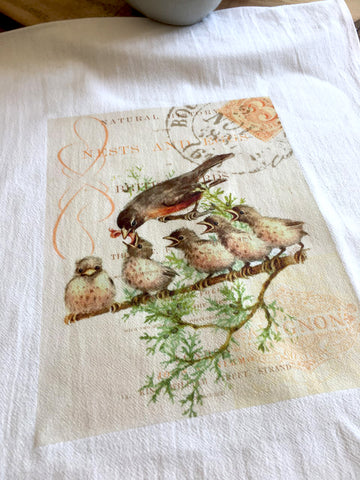 Bird Tea Towel Robin with Babies - BELLAVINTAGEHOME