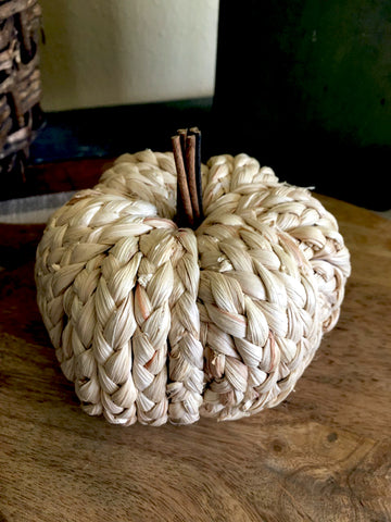 Braided Ivory Pumpkin (Small) - BELLAVINTAGEHOME